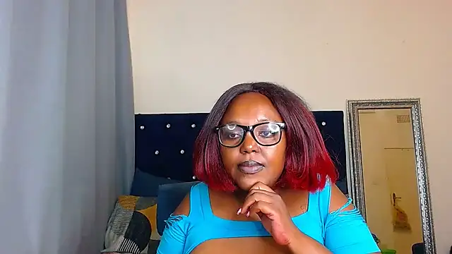 Snapshot of CHERRYYUMMY chatting on December 2024 11:50:01 PM CHERRYYUMMY online show from December 2024 11:50:01 PM