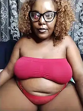 Snapshot of CHERRYYUMMY chatting on February 2026 10:14:01 AM CHERRYYUMMY online show from February 2026 10:14:01 AM