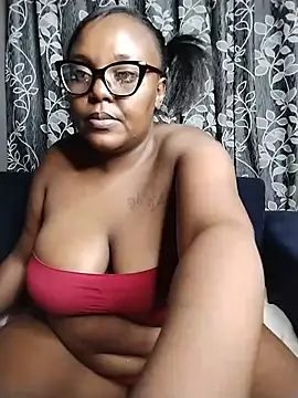 Snapshot of CHERRYYUMMY chatting on February 2026 08:02:02 AM CHERRYYUMMY online show from February 2026 08:02:02 AM