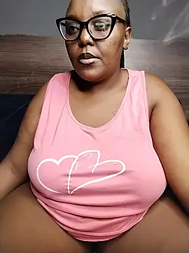 Snapshot of CHERRYYUMMY chatting on April 2026 07:21:02 PM CHERRYYUMMY online show from April 2026 07:21:02 PM