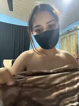 Black Glow online show from January 2025 01:38:02 PM