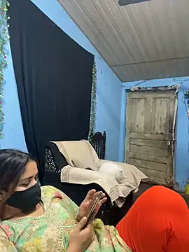 Black Glow online show from January 2025 03:13:02 PM