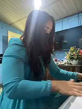 Black Glow online show from February 2025 06:22:01 AM