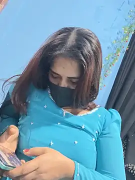 Black Glow online show from February 2025 03:01:02 PM