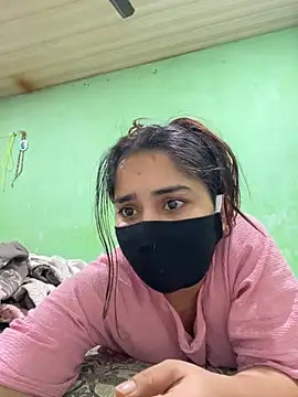 Black Glow online show from March 2025 02:01:02 PM