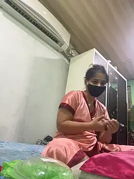 Black Glow online show from March 2025 02:23:01 PM