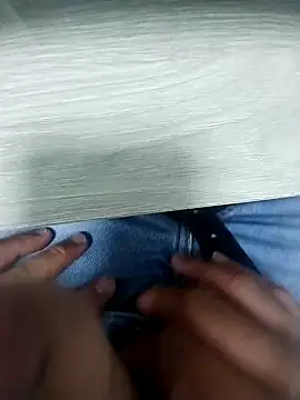 Snapshot of jezusex chatting on December 2024 05:28:02 PM jezusex online show from December 2024 05:28:02 PM