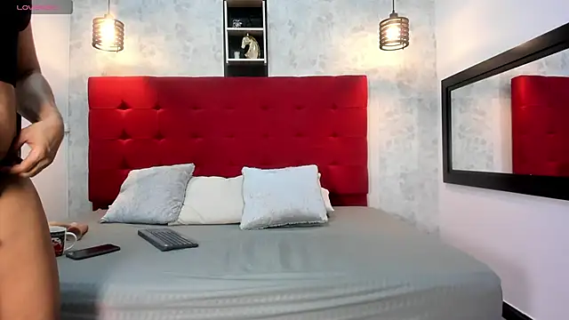 SilvannaFit online show from February 2025 12:26:02 PM