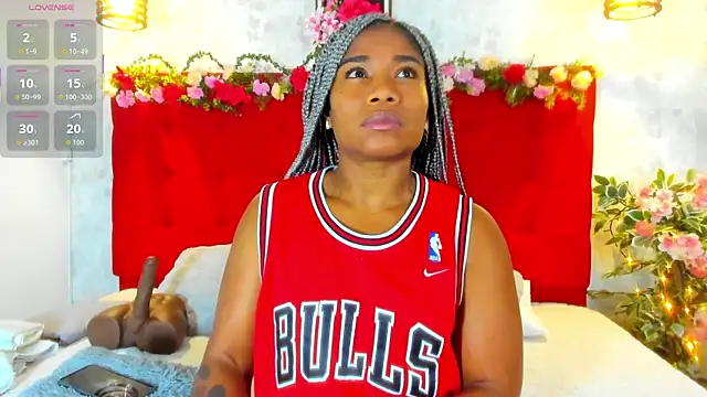 SilvannaFit online show from October 2025 12:02:02 PM