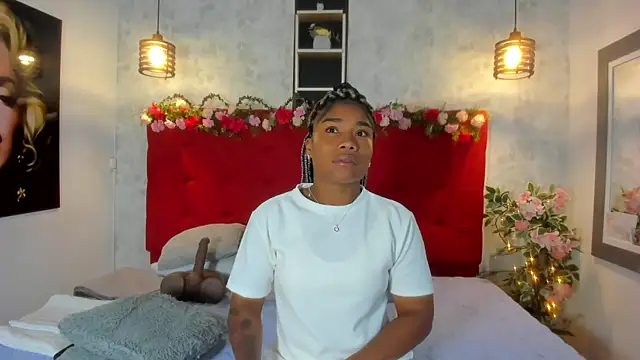 SilvannaFit online show from October 2025 12:06:01 PM