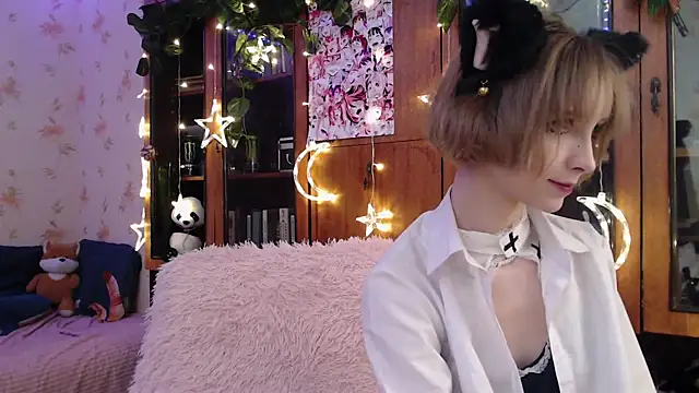 cloudgirrl online show from February 2025 09:58:02 PM