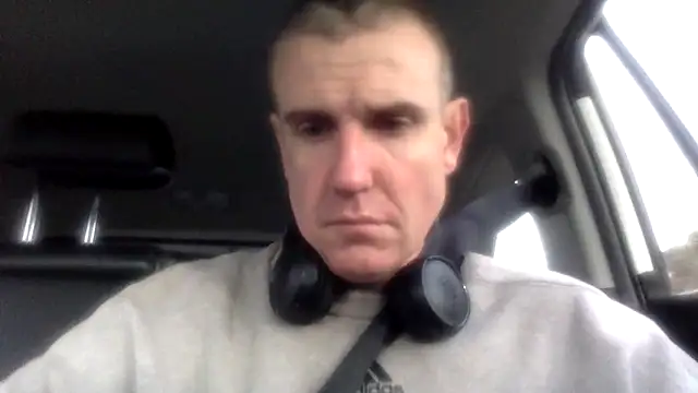 Snapshot of SugarCoupleAus chatting on October 2025 07:04:02 AM SugarCoupleAus online show from October 2025 07:04:02 AM