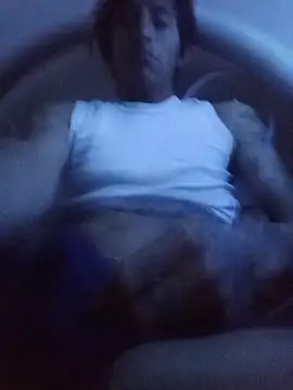 carloshot31 online show from March 2026 08:25:01 AM