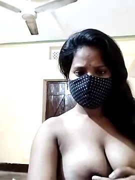 Snapshot of Shivani_Tivari chatting on January 2026 07:11:01 PM Shivani Tivari online show from January 2026 07:11:01 PM