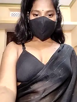 Snapshot of Shivani_Tivari chatting on February 2026 06:19:01 PM Shivani Tivari online show from February 2026 06:19:01 PM