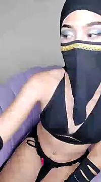 Aaliyah Salma online show from January 2025 10:46:02 PM