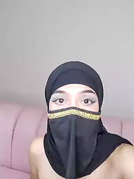 Aaliyah Salma online show from January 2025 01:31:02 AM