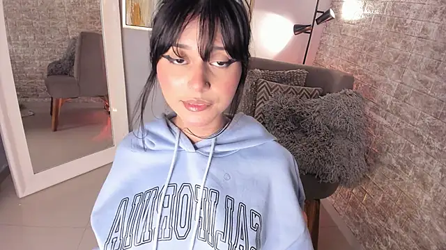 Snapshot of tamara_aluna chatting on February 2025 02:30:01 PM tamara aluna online show from February 2025 02:30:01 PM