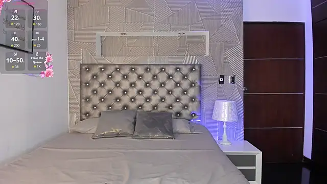 Valery Diamond online show from June 2026 12:02:04 AM