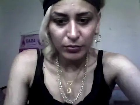 Snapshot of ariana_crazzy chatting on February 2025 04:11:02 AM ariana crazzy online show from February 2025 04:11:02 AM