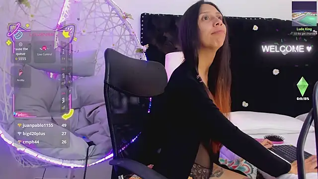 Goddess  Lilith online show from November 2025 02:54:02 AM