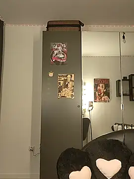 desiree-doux online show from December 2025 09:20:02 PM