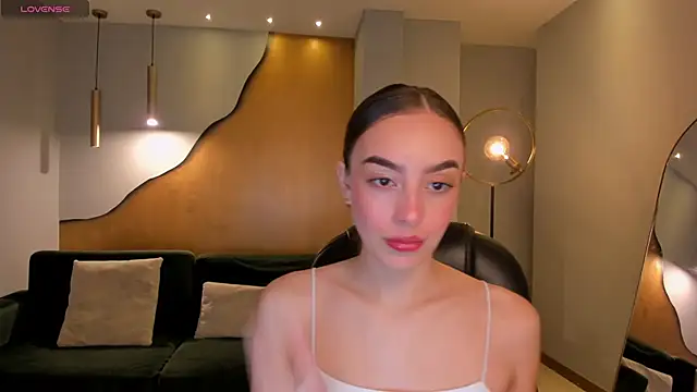 Snapshot of KaiaFerreira chatting on January 2025 12:07:02 PM KaiaFerreira online show from January 2025 12:07:02 PM