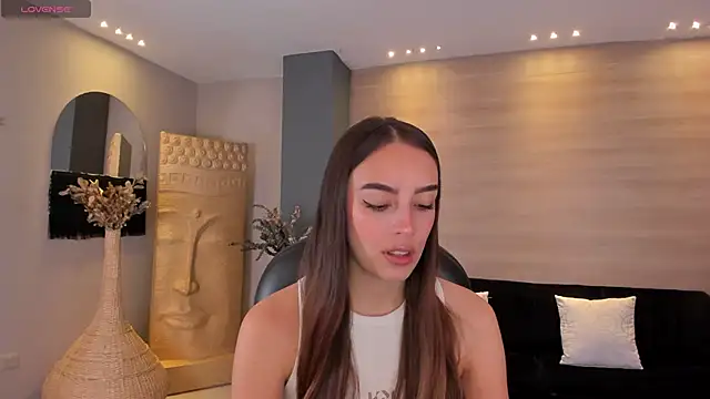 Snapshot of KaiaFerreira chatting on February 2025 12:13:02 PM KaiaFerreira online show from February 2025 12:13:02 PM