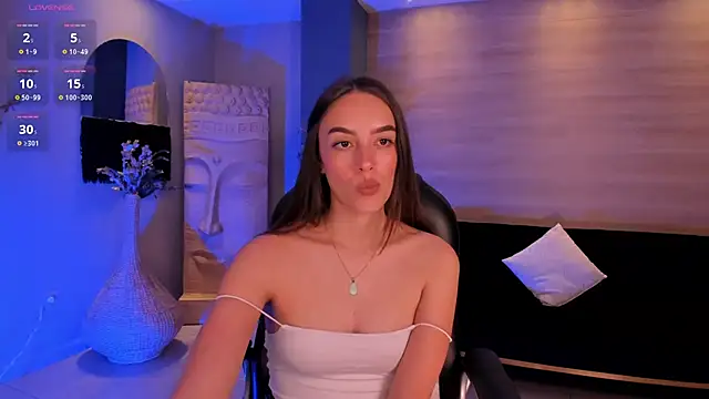 Snapshot of KaiaFerreira chatting on March 2025 03:06:01 PM KaiaFerreira online show from March 2025 03:06:01 PM