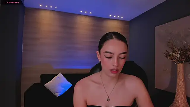 Snapshot of KaiaFerreira chatting on March 2025 11:51:01 AM KaiaFerreira online show from March 2025 11:51:01 AM