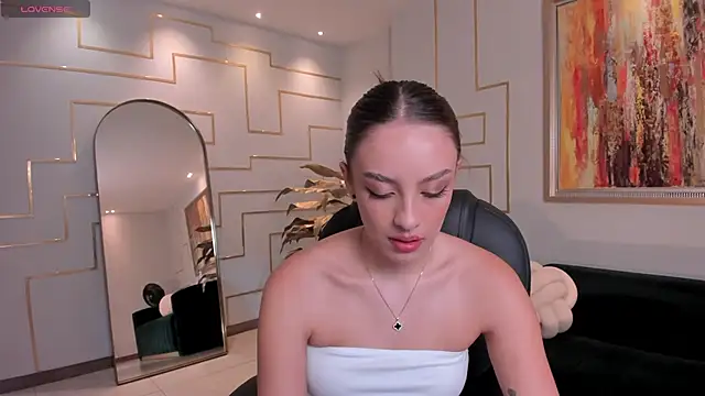 Snapshot of KaiaFerreira chatting on November 2025 02:28:02 PM KaiaFerreira online show from November 2025 02:28:02 PM