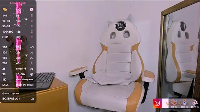 Valery Maravilla  online show from March 2025 10:07:02 AM