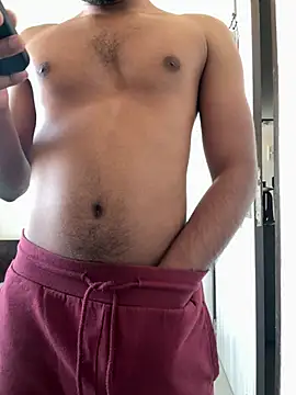 Snapshot of _rocky_ chatting on February 2025 04:43:01 AM rocky online show from February 2025 04:43:01 AM