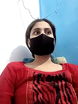 magicmoment00786 online show from November 2025 04:31:02 PM