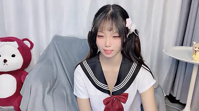 Snapshot of Z-long chatting on October 2025 07:43:01 AM Z-long online show from October 2025 07:43:01 AM