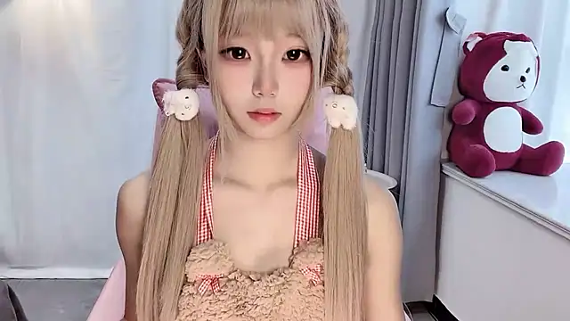 Snapshot of Z-long chatting on November 2025 01:55:02 AM Z-long online show from November 2025 01:55:02 AM