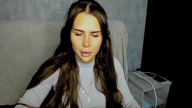 Snapshot of SuraMune chatting on February 2026 06:34:02 PM SuraMune online show from February 2026 06:34:02 PM