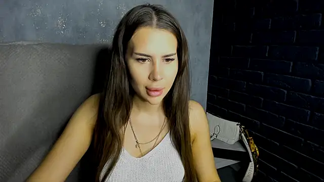 SuraMune online show from April 2026 10:21:02 PM