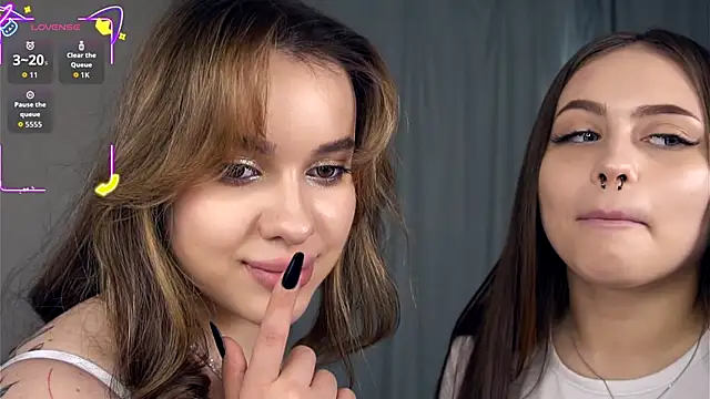 Snapshot of TateDevon chatting on October 2025 06:30:02 AM TateDevon online show from October 2025 06:30:02 AM