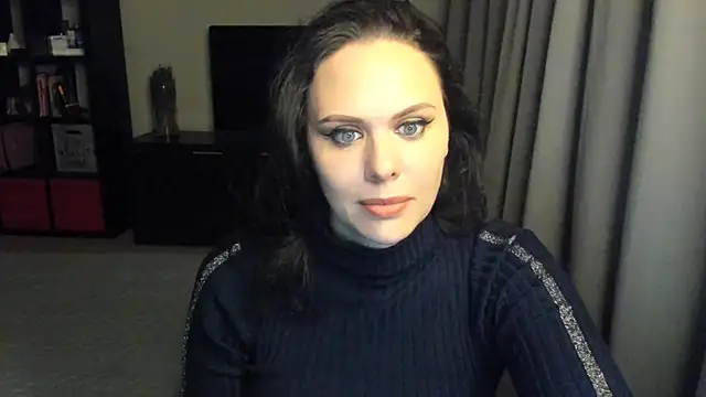MollyCheiz online show from January 2025 05:01:01 PM