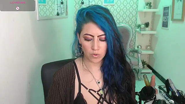 scarleth blue online show from February 2025 06:45:02 AM