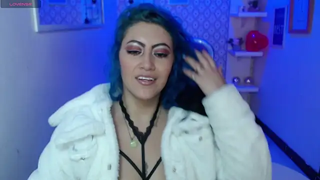 scarleth blue online show from February 2025 03:09:02 AM