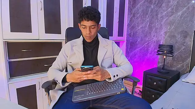 wagz online show from June 2026 08:52:02 PM