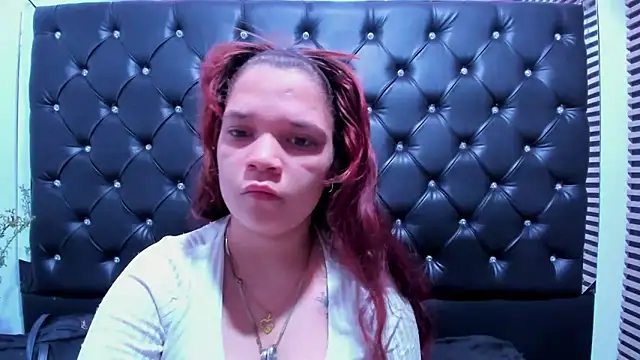 Snapshot of MelanyCarter18 chatting on October 2025 01:03:02 PM MelanyCarter18 online show from October 2025 01:03:02 PM