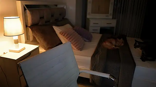 Camilaa bueno online show from November 2025 11:37:01 PM