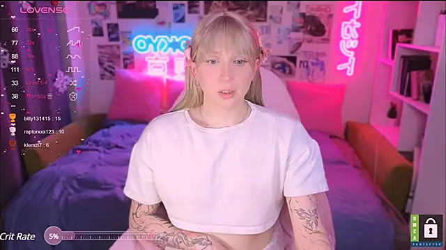 p1nkvenom online show from January 2025 07:18:01 PM