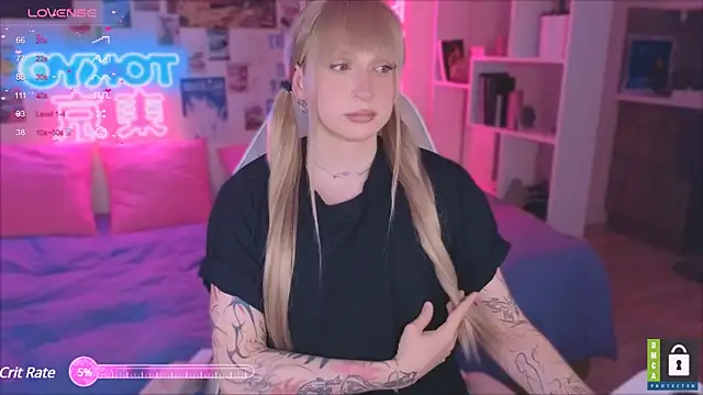 p1nkvenom online show from March 2025 06:32:01 PM