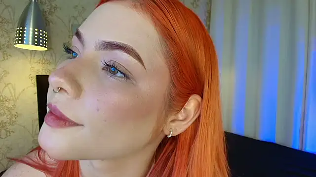 Snapshot of Miah_hilton2 chatting on March 2026 01:32:01 AM Miah hilton2 online show from March 2026 01:32:01 AM