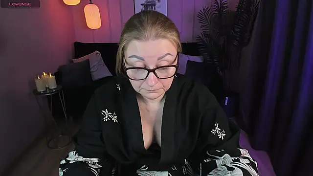 AlexandraKind online show from January 2025 02:43:02 AM