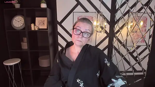 AlexandraKind online show from February 2025 07:42:01 PM